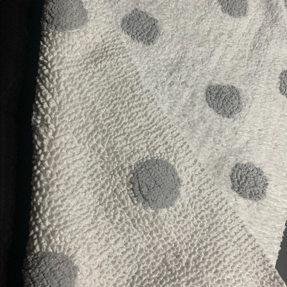 Kate Spade bath rug , NWT
